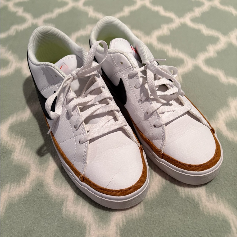 Nike Women’s White and Brown Court Legacy Sneakers